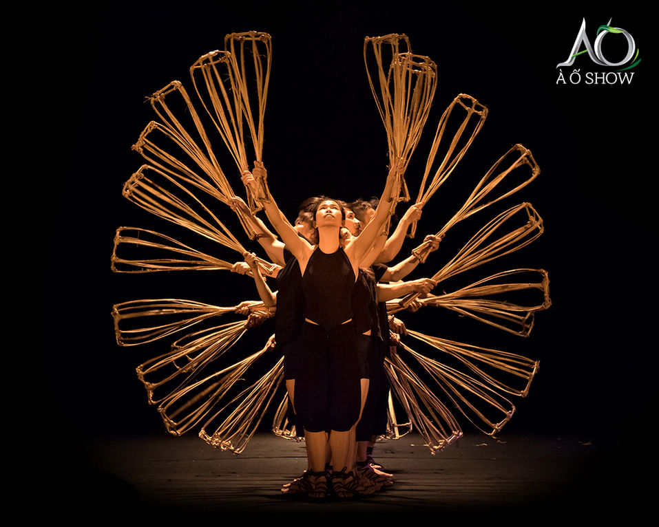 Saigon After Dark + A O Show