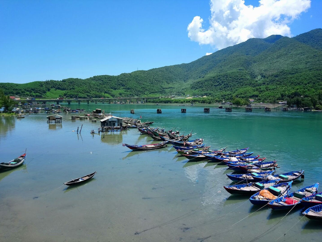Hoi An to Hue: Hai Van Pass & Coastal Adventure