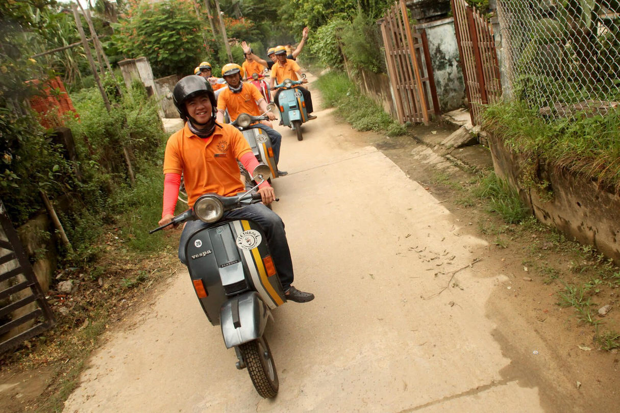 Hoi An Countryside & Islands + Teh Dar Show